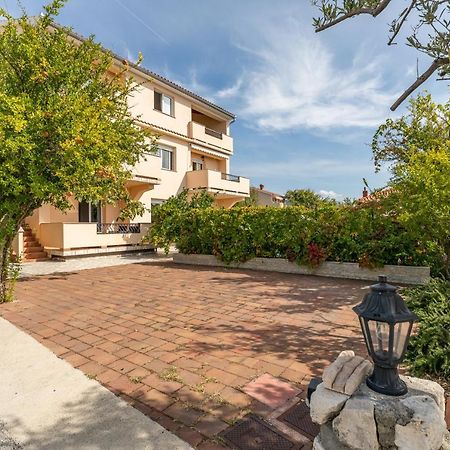 Juric Apartments-Rab Palit エクステリア 写真