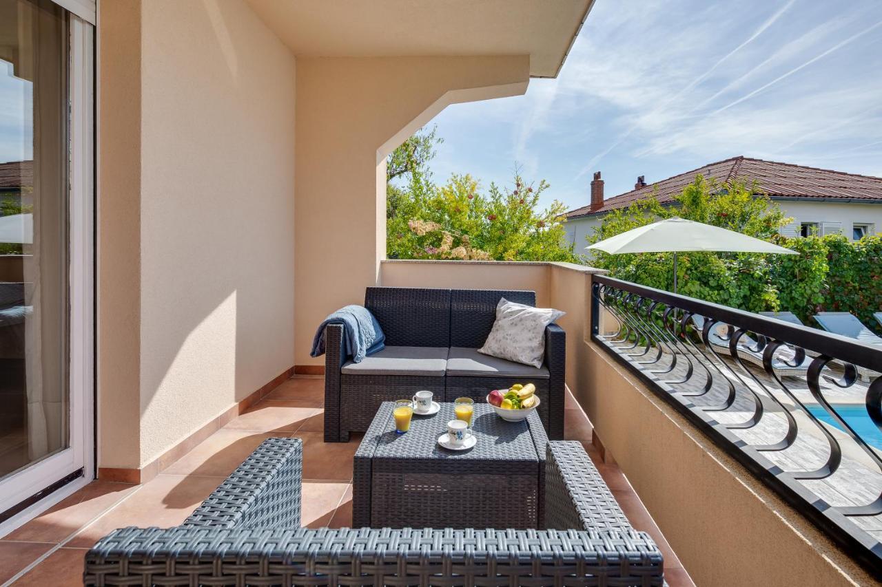 Juric Apartments-Rab Palit エクステリア 写真