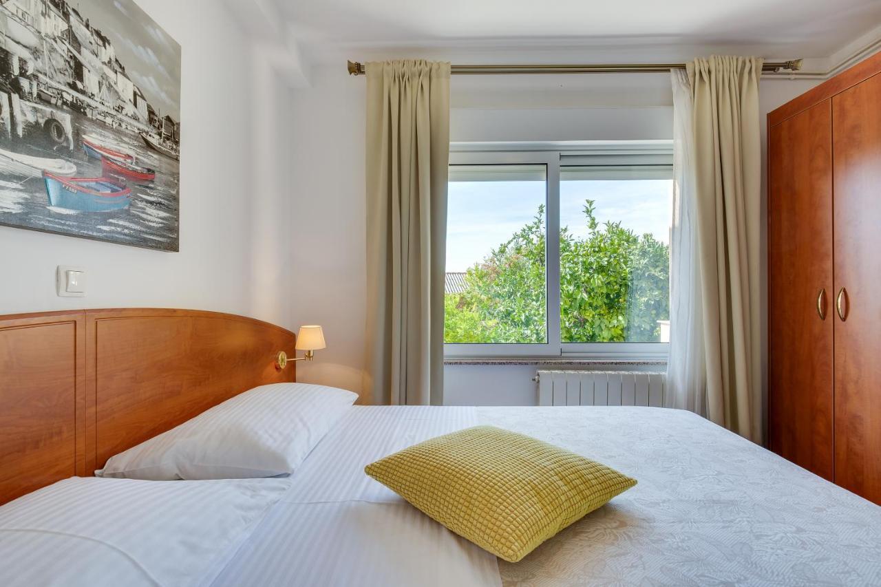 Juric Apartments-Rab Palit エクステリア 写真