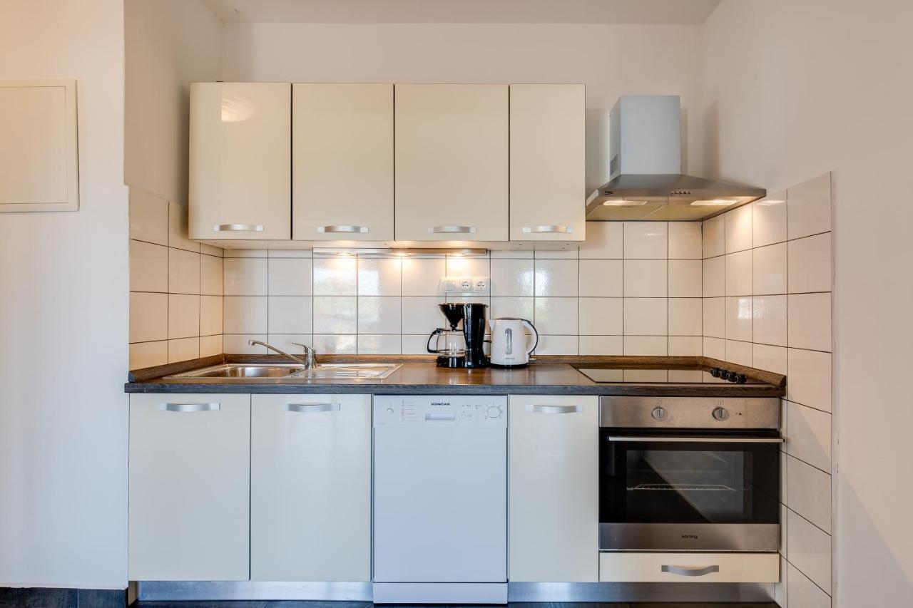 Juric Apartments-Rab Palit エクステリア 写真