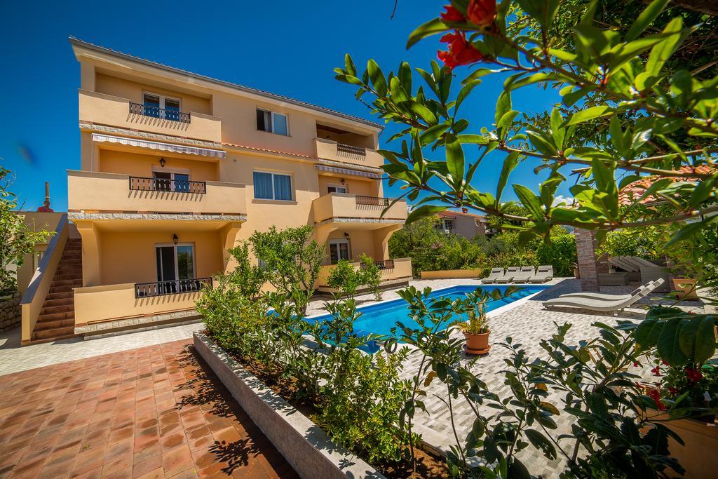 Juric Apartments-Rab Palit エクステリア 写真
